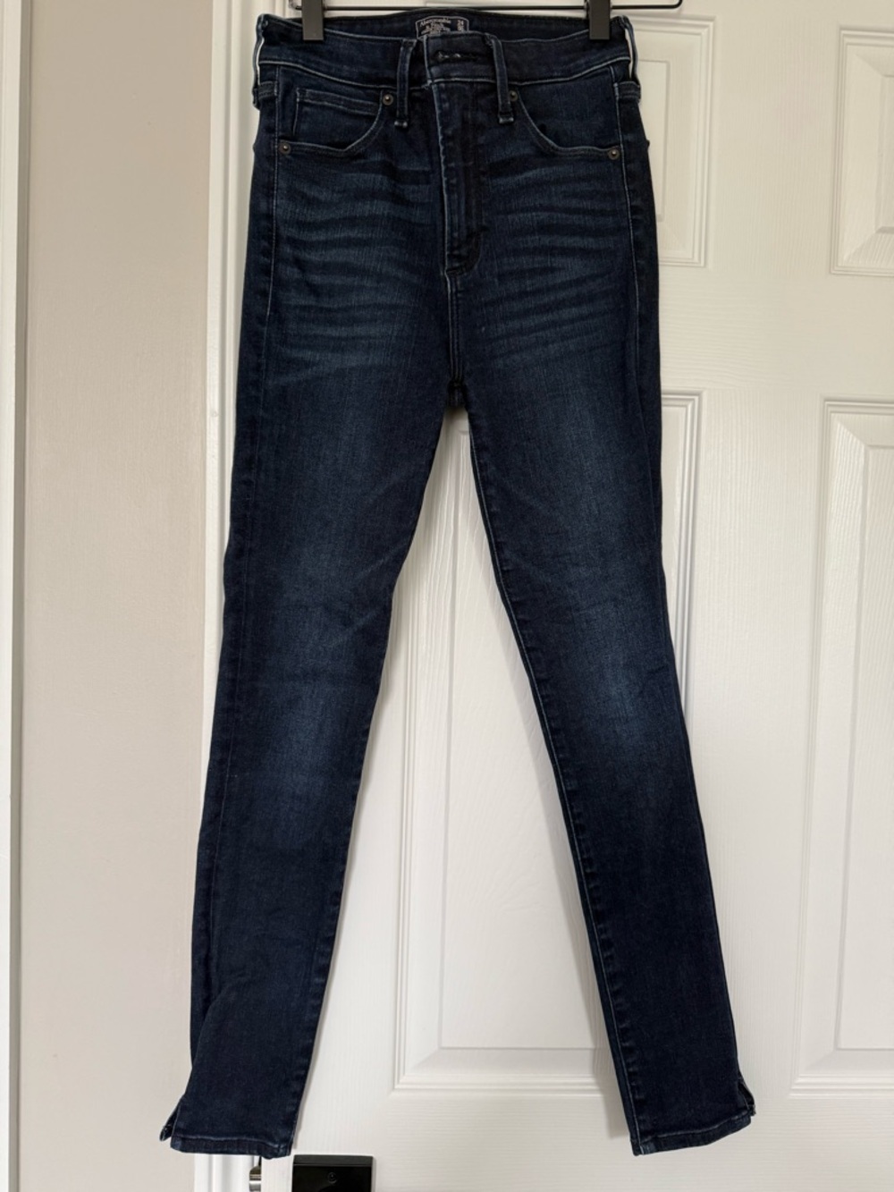 Abercrombie & Fitch Women's Dark Indigo High-Rise Skinny Jeans